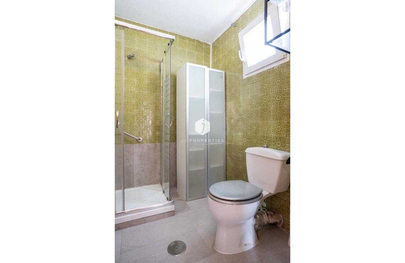 Tweedehands - Appartement / flat -
Torrevieja - El Acequión - Los Náufragos