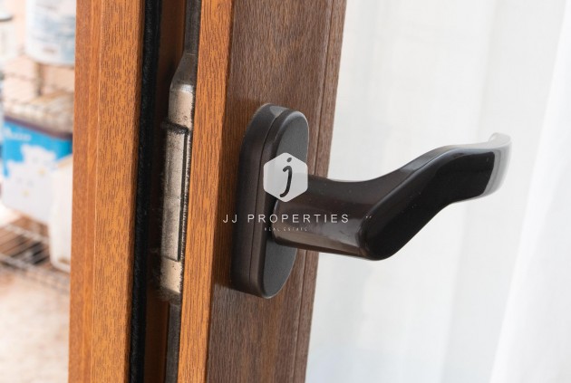 Tweedehands - Appartement / flat -
Torrevieja - El Acequión - Los Náufragos