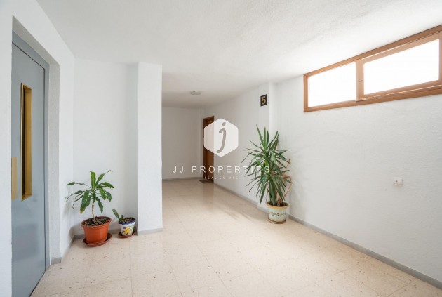 Tweedehands - Appartement / flat -
Torrevieja - El Acequión - Los Náufragos