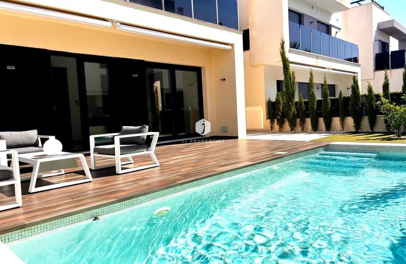 Tweedehands - Villa -
Orihuela Costa - Lomas De Cabo Roig-los Dolses