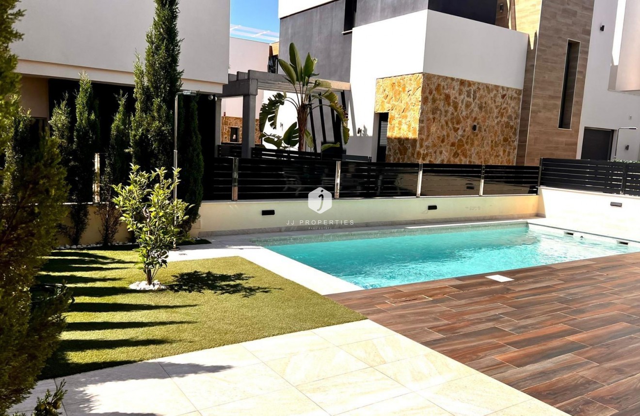 Tweedehands - Villa -
Orihuela Costa - Lomas De Cabo Roig-los Dolses