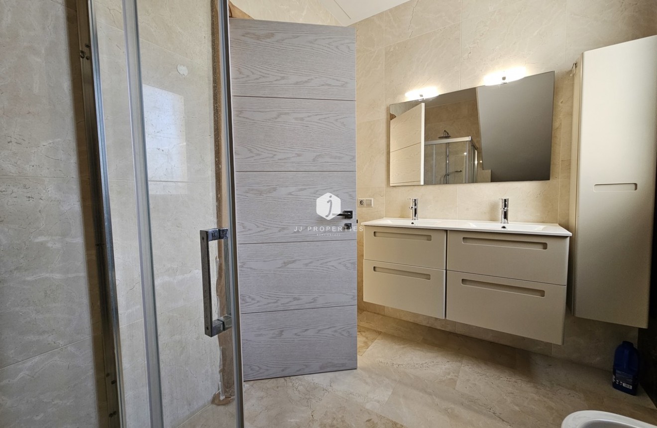 Tweedehands - Villa -
La Zenia - Costa Blanca