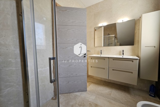 Tweedehands - Villa -
La Zenia - Costa Blanca