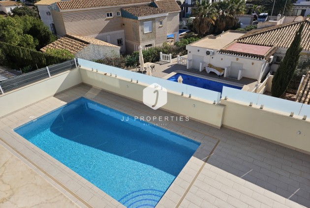 Tweedehands - Villa -
La Zenia - Costa Blanca