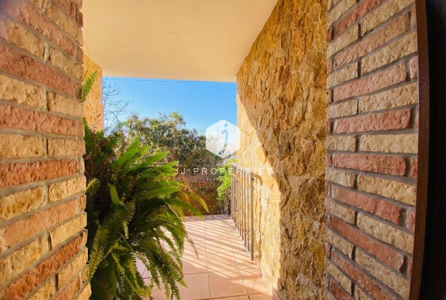 Tweedehands - Villa -
Orihuela Costa - La Florida