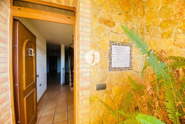 Tweedehands - Villa -
Orihuela Costa - La Florida