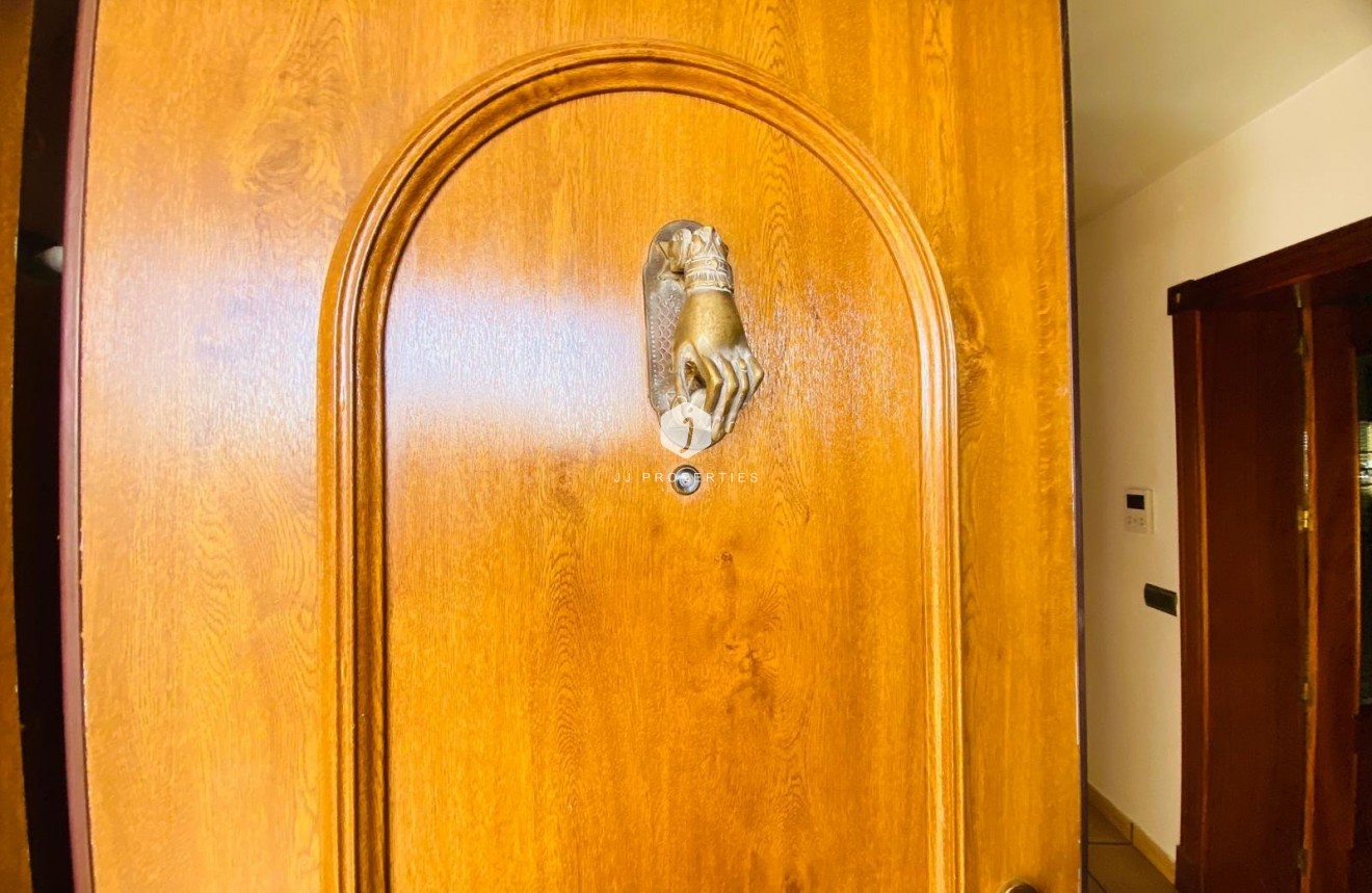 Tweedehands - Villa -
Orihuela Costa - La Florida