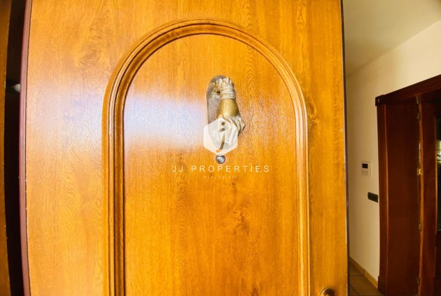 Tweedehands - Villa -
Orihuela Costa - La Florida