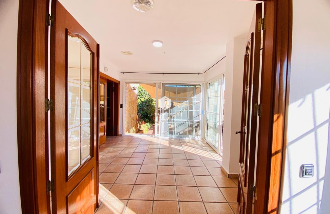 Tweedehands - Villa -
Orihuela Costa - La Florida