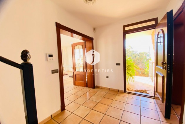 Tweedehands - Villa -
Orihuela Costa - La Florida