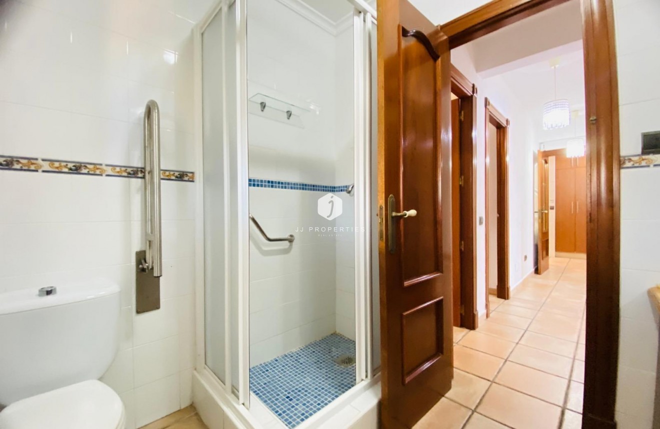 Tweedehands - Villa -
Orihuela Costa - La Florida