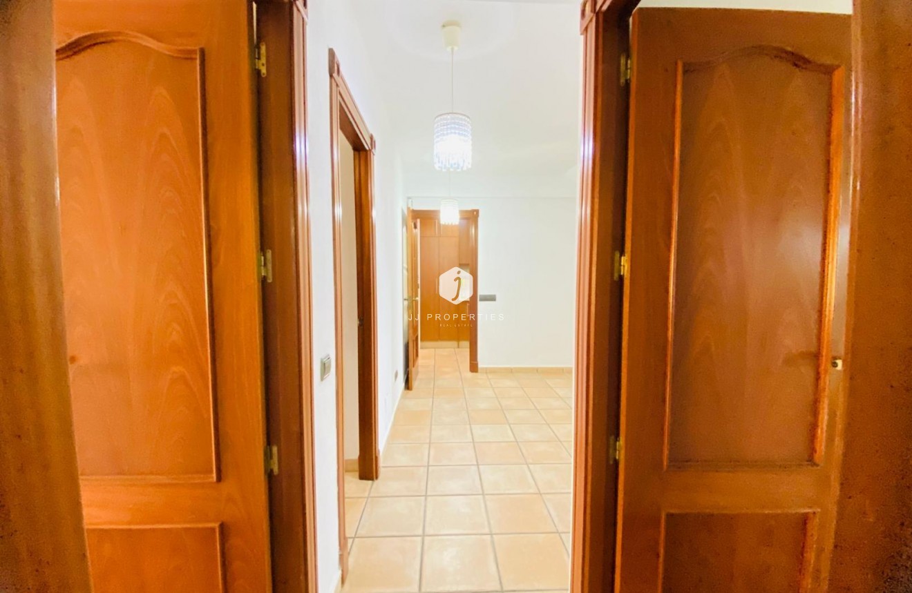 Tweedehands - Villa -
Orihuela Costa - La Florida