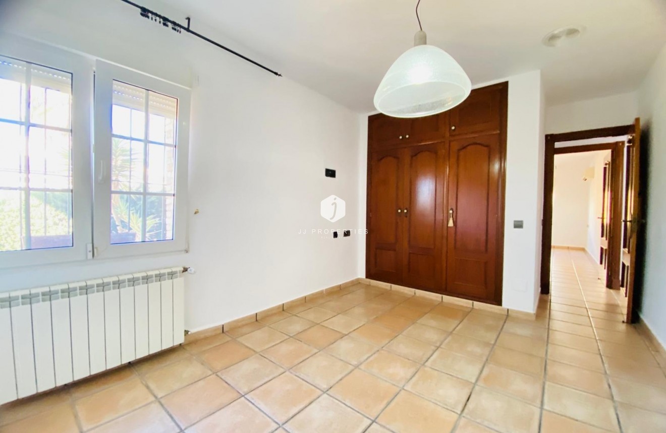 Tweedehands - Villa -
Orihuela Costa - La Florida