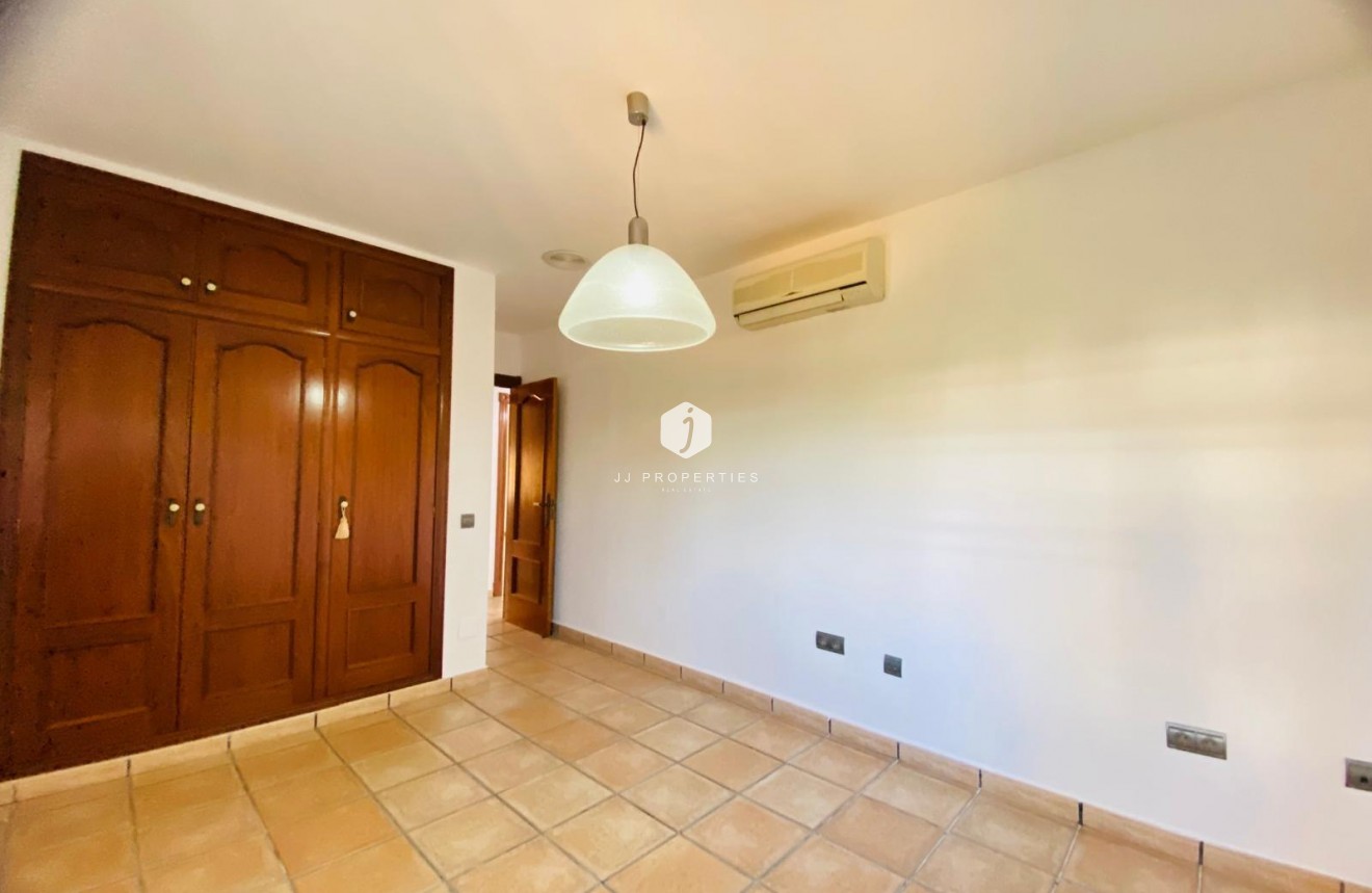 Tweedehands - Villa -
Orihuela Costa - La Florida