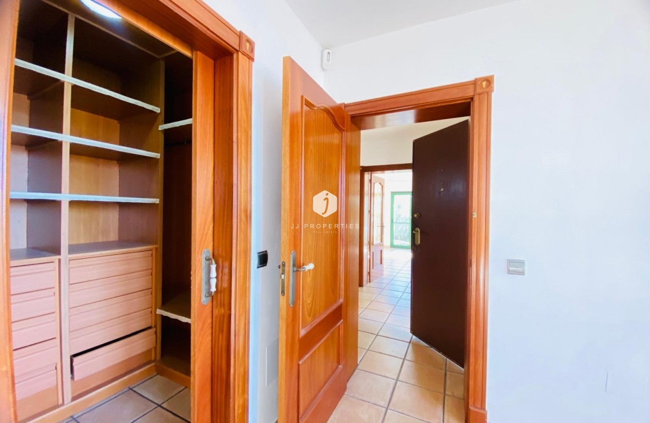 Tweedehands - Villa -
Orihuela Costa - La Florida