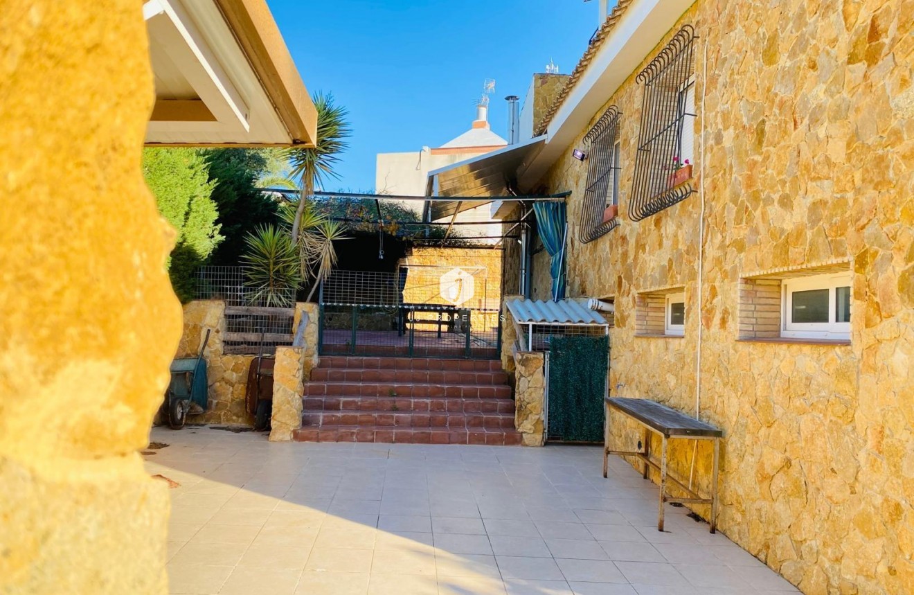 Tweedehands - Villa -
Orihuela Costa - La Florida