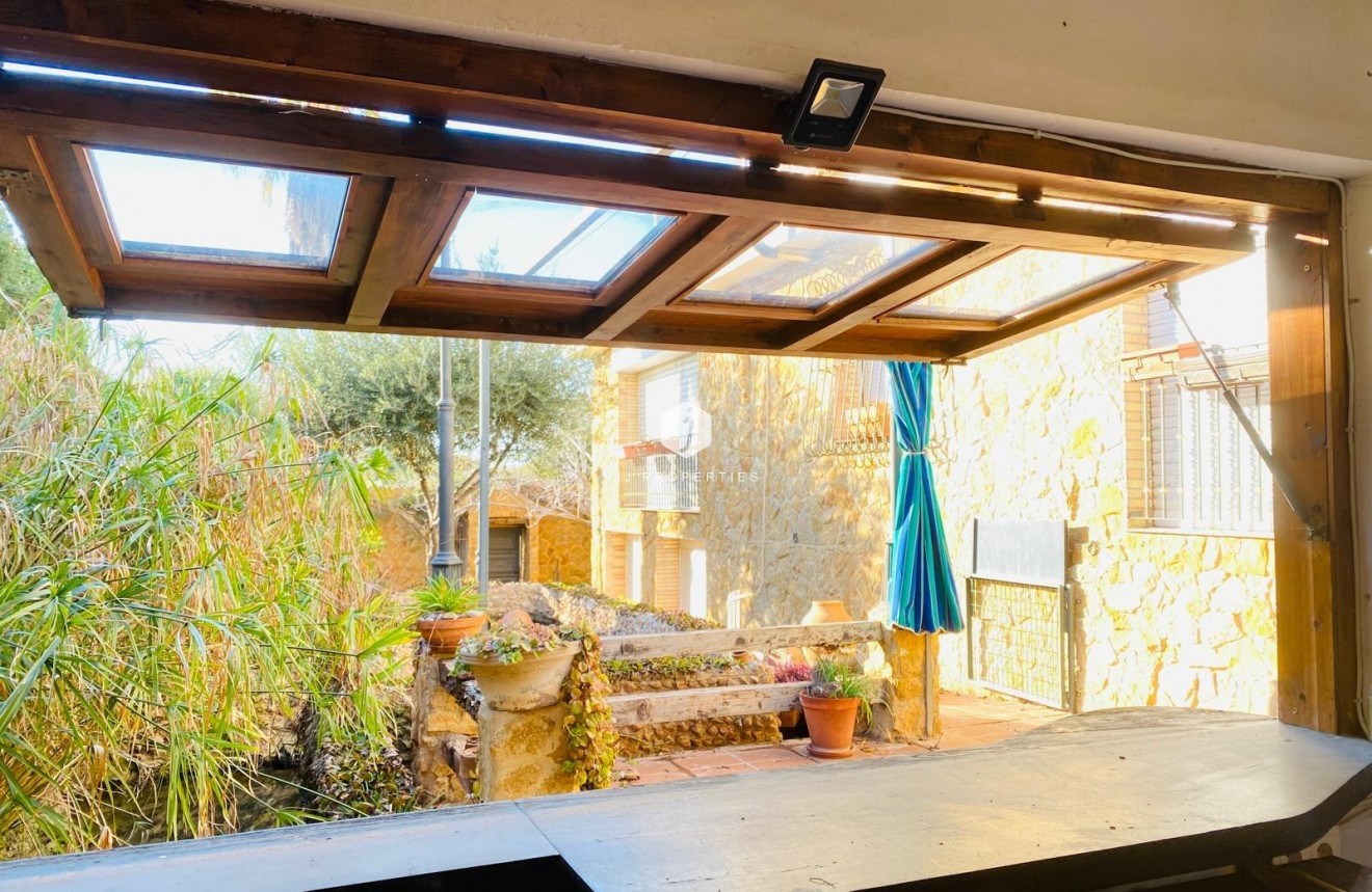 Tweedehands - Villa -
Orihuela Costa - La Florida