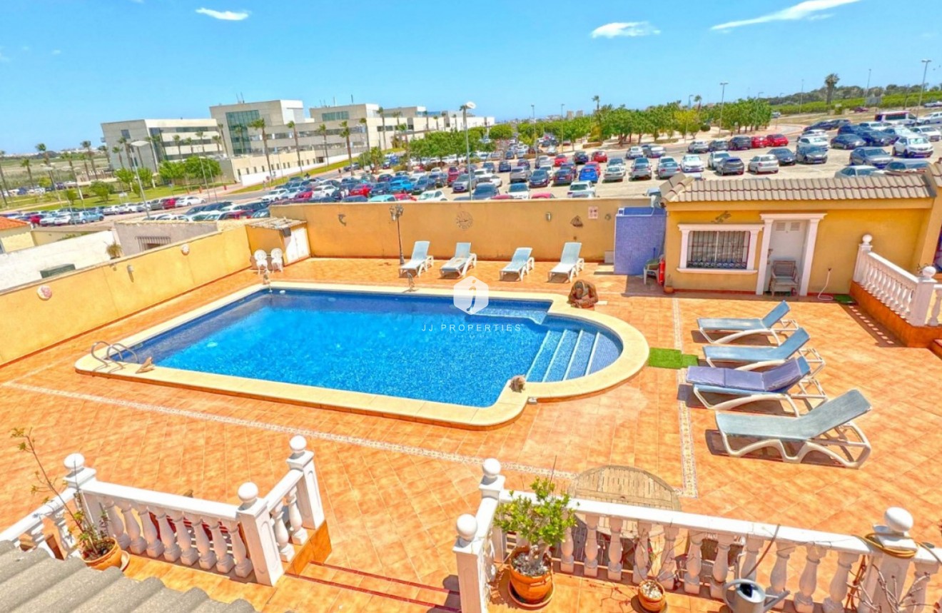 Tweedehands - Villa -
Torrevieja - Costa Blanca