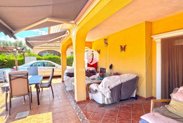 Tweedehands - Villa -
Torrevieja - Costa Blanca