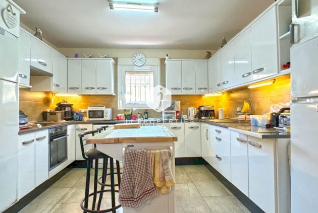 Tweedehands - Villa -
Torrevieja - Costa Blanca