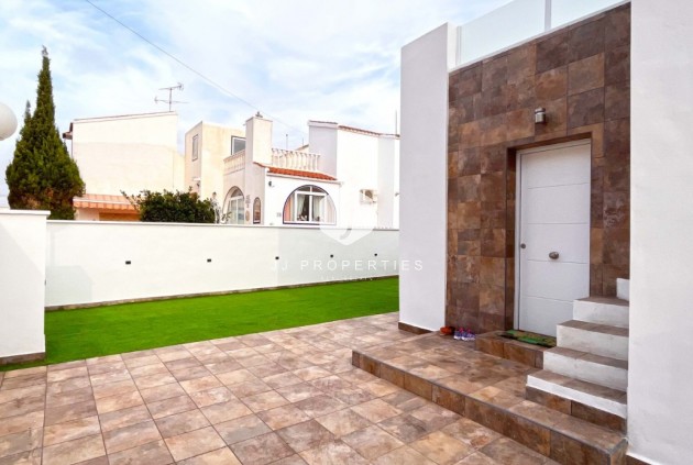 Tweedehands - Bungalow -
Orihuela Costa - Costa Blanca