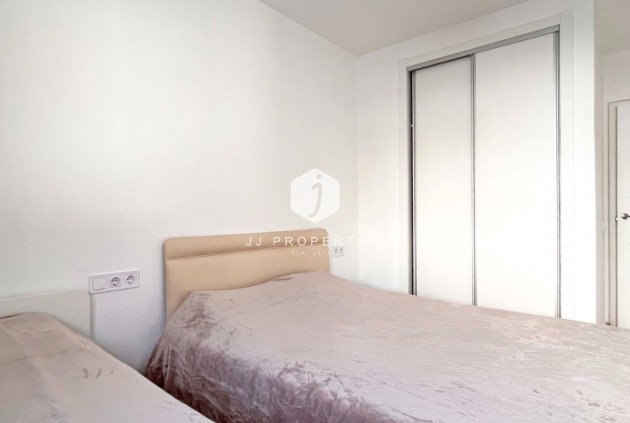 Tweedehands - Bungalow -
Orihuela Costa - Costa Blanca