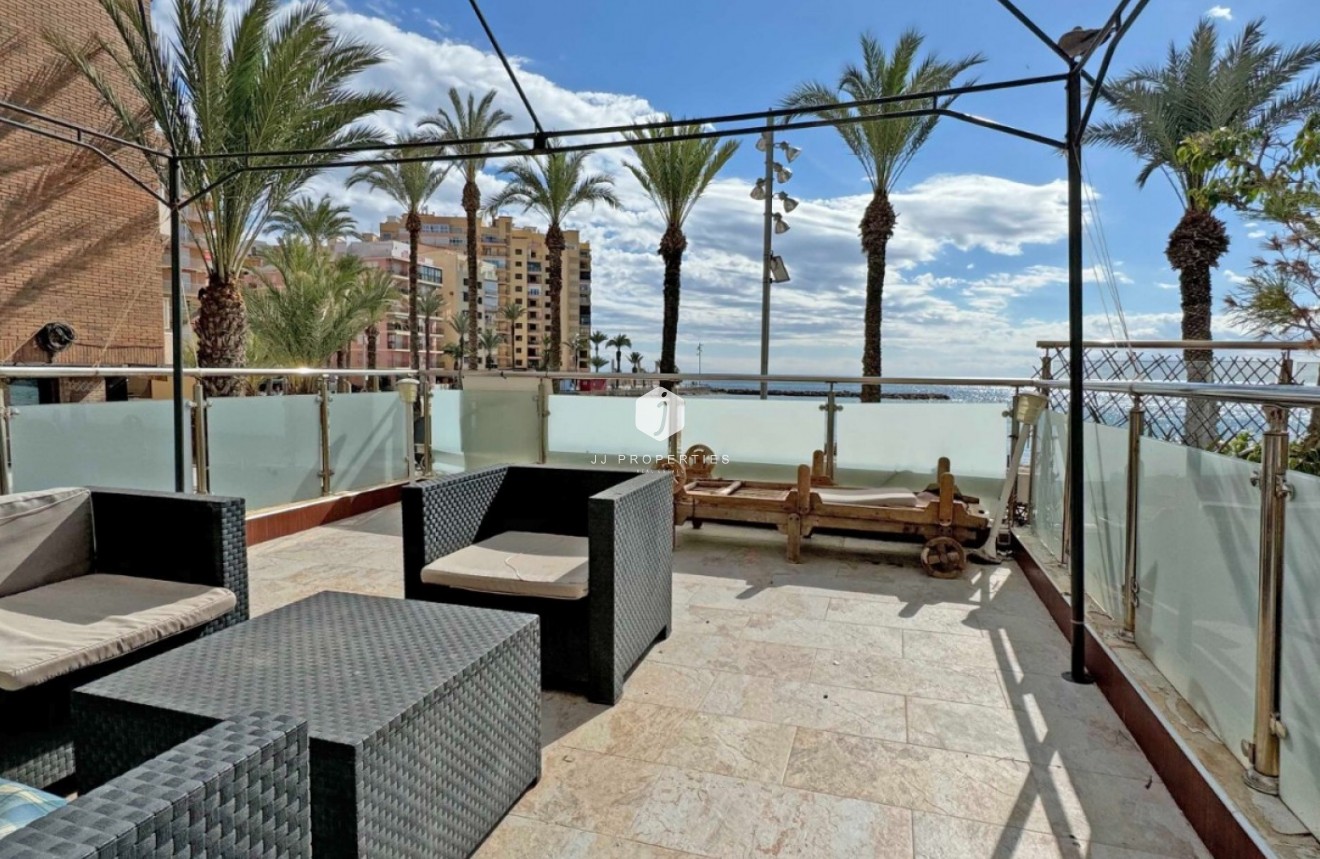 Tweedehands - Appartement / flat -
Torrevieja - Costa Blanca