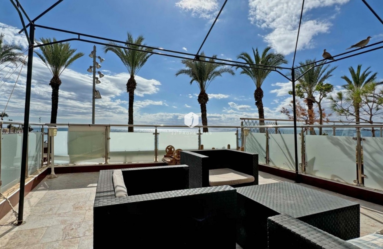 Tweedehands - Appartement / flat -
Torrevieja - Costa Blanca