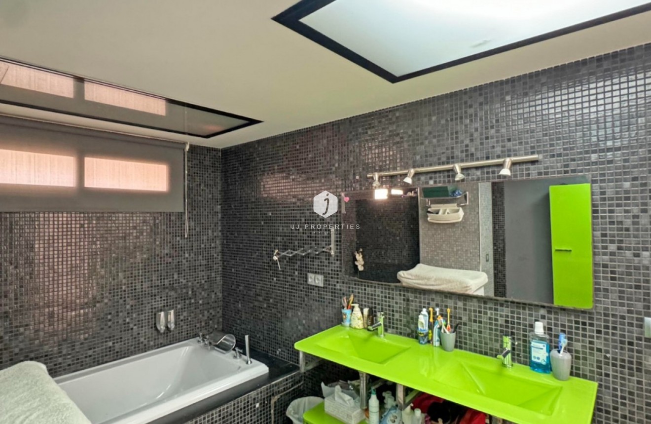 Tweedehands - Appartement / flat -
Torrevieja - Costa Blanca