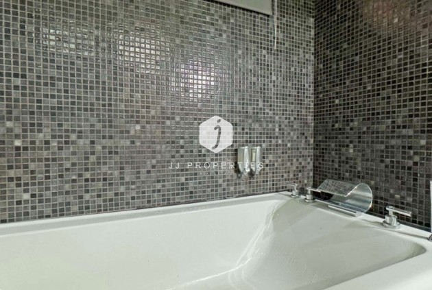 Tweedehands - Appartement / flat -
Torrevieja - Costa Blanca