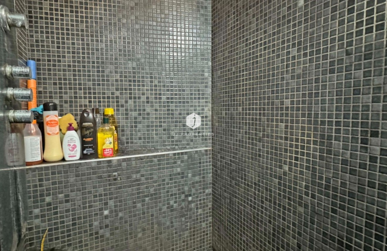 Tweedehands - Appartement / flat -
Torrevieja - Costa Blanca