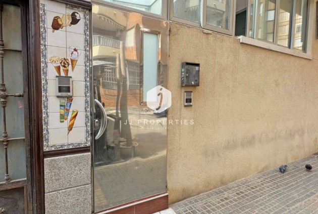 Tweedehands - Appartement / flat -
Torrevieja - Costa Blanca