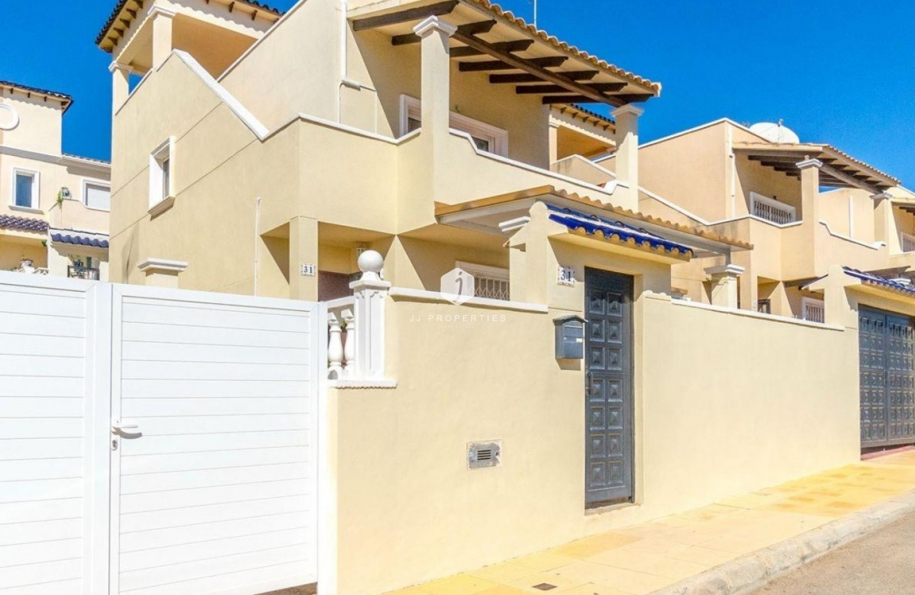 Tweedehands - Villa -
Orihuela Costa - Costa Blanca