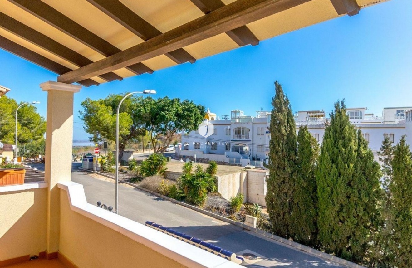 Tweedehands - Villa -
Orihuela Costa - Costa Blanca