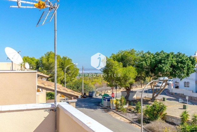 Tweedehands - Villa -
Orihuela Costa - Costa Blanca