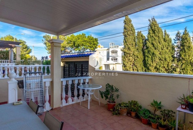 Tweedehands - Villa -
Orihuela Costa - Costa Blanca