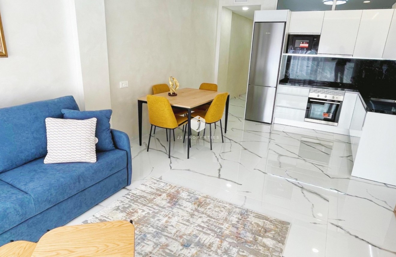 Tweedehands - Appartement / flat -
Torrevieja - Costa Blanca