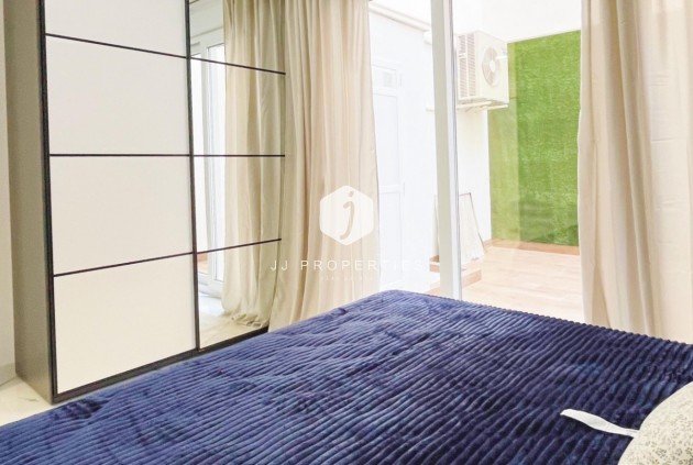 Tweedehands - Appartement / flat -
Torrevieja - Costa Blanca