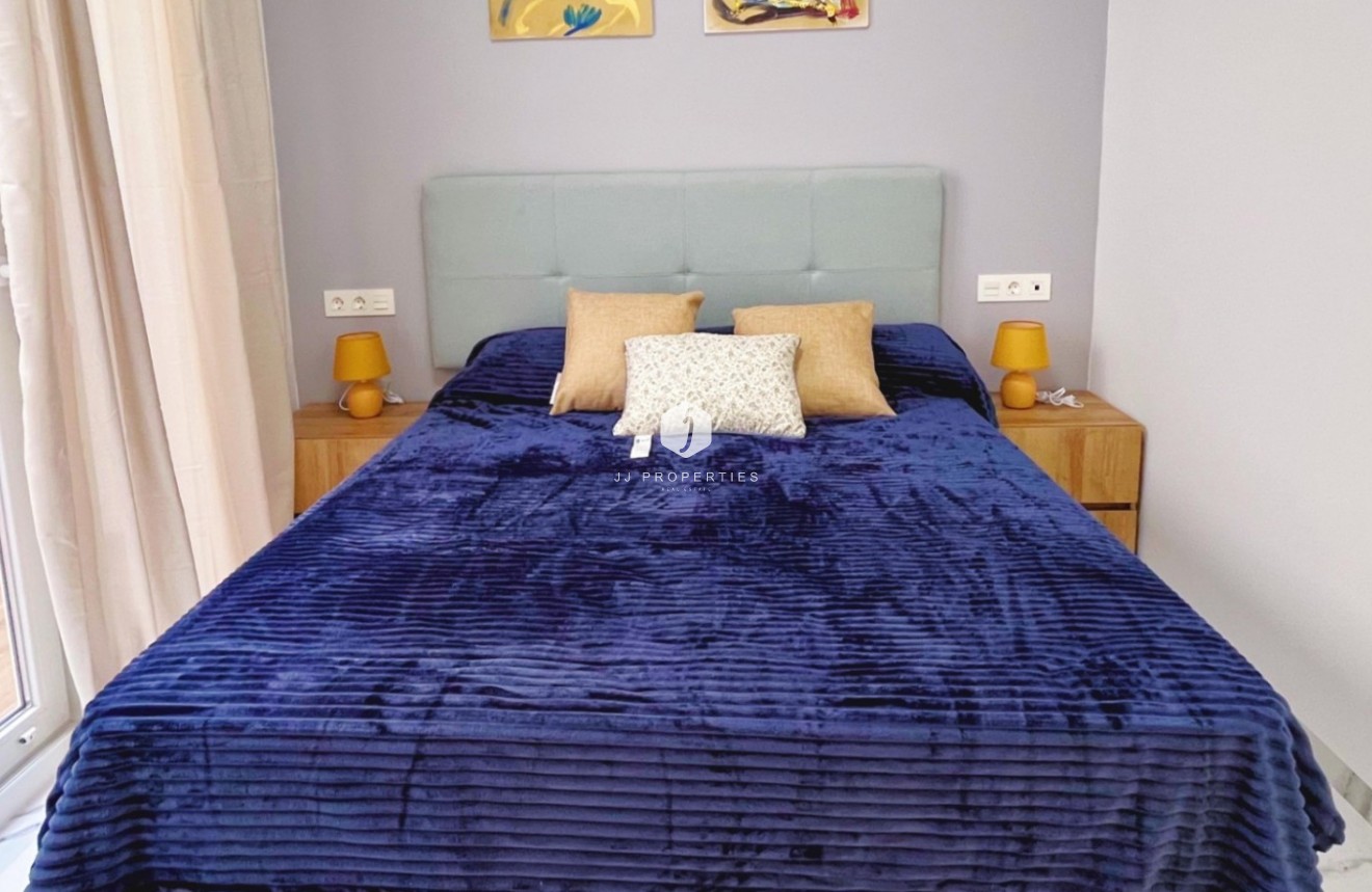 Tweedehands - Appartement / flat -
Torrevieja - Costa Blanca