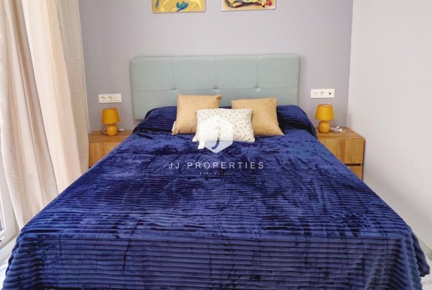 Tweedehands - Appartement / flat -
Torrevieja - Costa Blanca