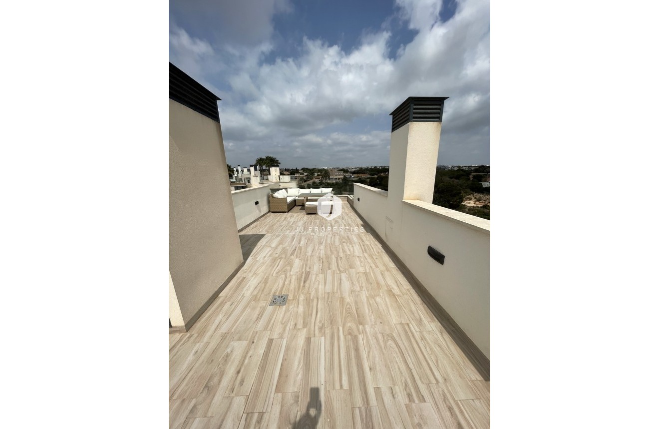 Tweedehands - Villa -
Cabo Roig - Costa Blanca