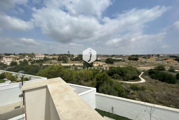 Tweedehands - Villa -
Cabo Roig - Costa Blanca