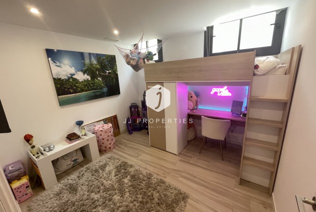 Tweedehands - Villa -
Cabo Roig - Costa Blanca