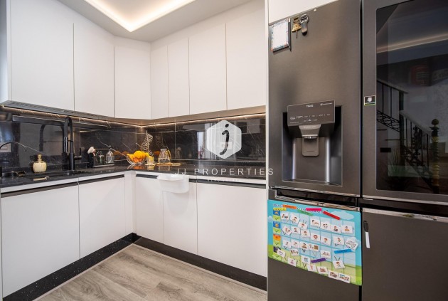 Tweedehands - Chalet -
Orihuela Costa - PAU 26