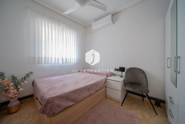 Tweedehands - Chalet -
Orihuela Costa - PAU 26