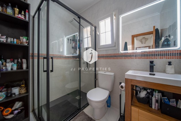 Tweedehands - Chalet -
Orihuela Costa - PAU 26