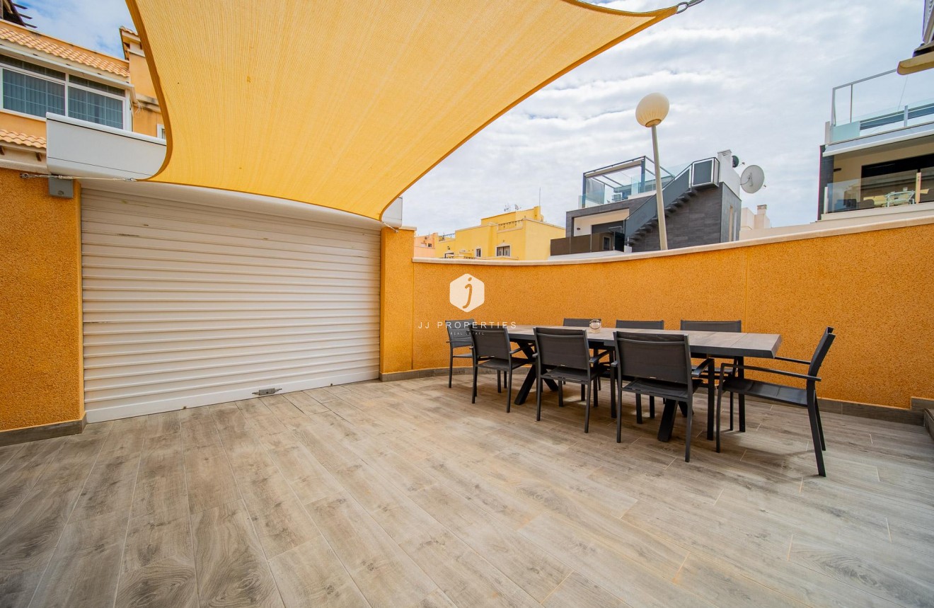 Tweedehands - Chalet -
Orihuela Costa - PAU 26