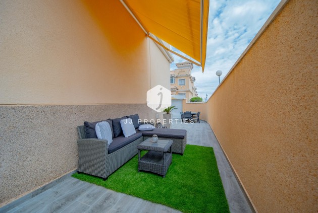 Tweedehands - Chalet -
Orihuela Costa - PAU 26