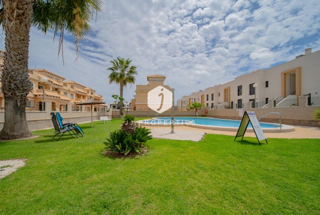 Tweedehands - Chalet -
Orihuela Costa - PAU 26