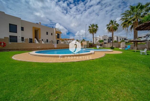 Tweedehands - Chalet -
Orihuela Costa - PAU 26